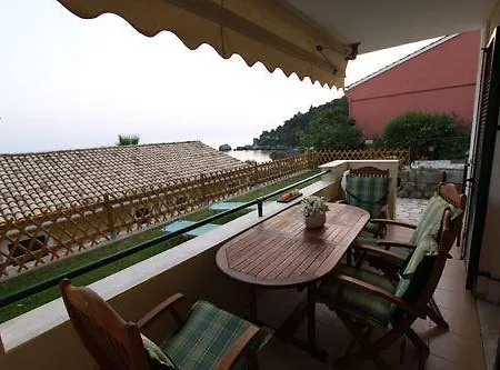 Menigos House Vakantiehuis *