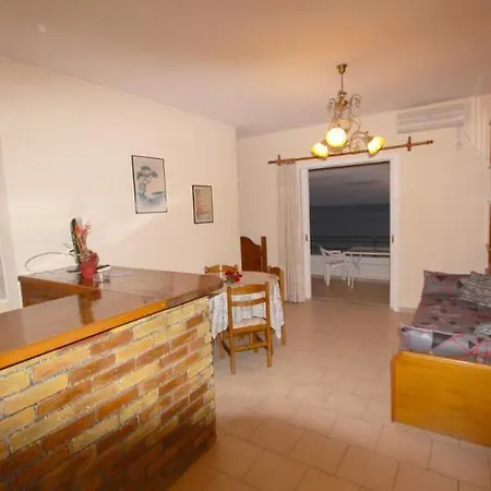 Vakantiehuis Menigos House
