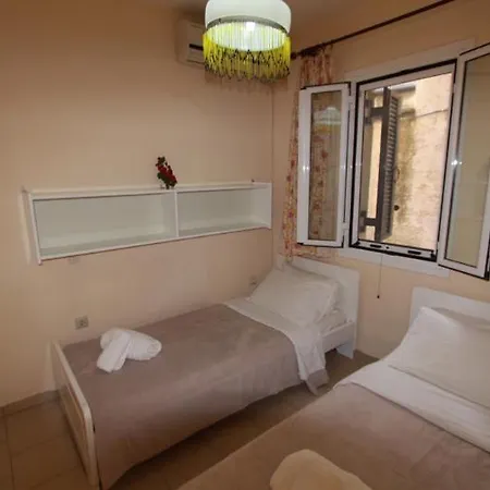 Vakantiehuis Menigos House *